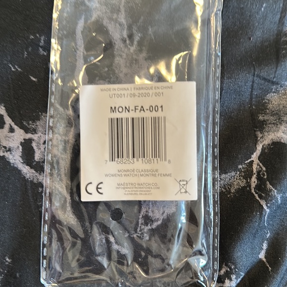 Monroe Rose Gold Watch - Picture 4 of 4